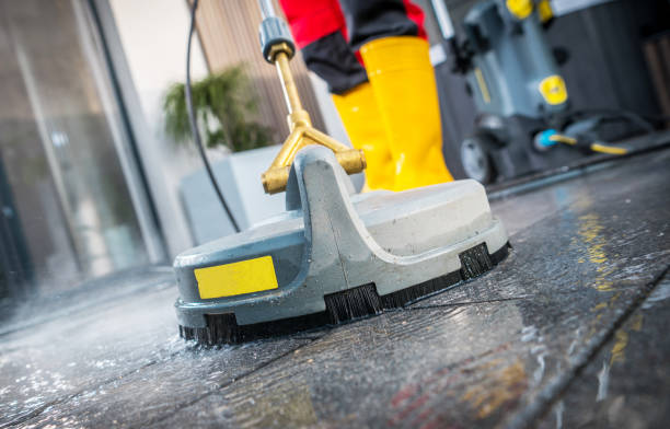 Best Deck Cleaning Services  in Bellefontaine Neighbors, MO